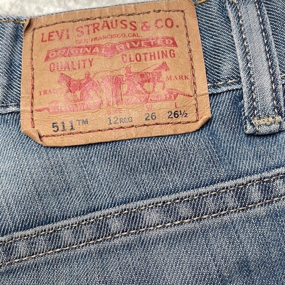 Levi’s 511 Jean Upcycled Cut-off Shorts Lace Urban Renewal Size Small - Picture 5 of 8